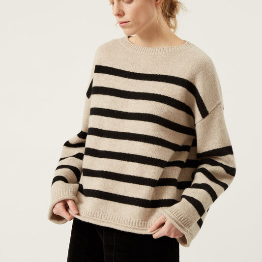 Naif, Athena Wool Sweater