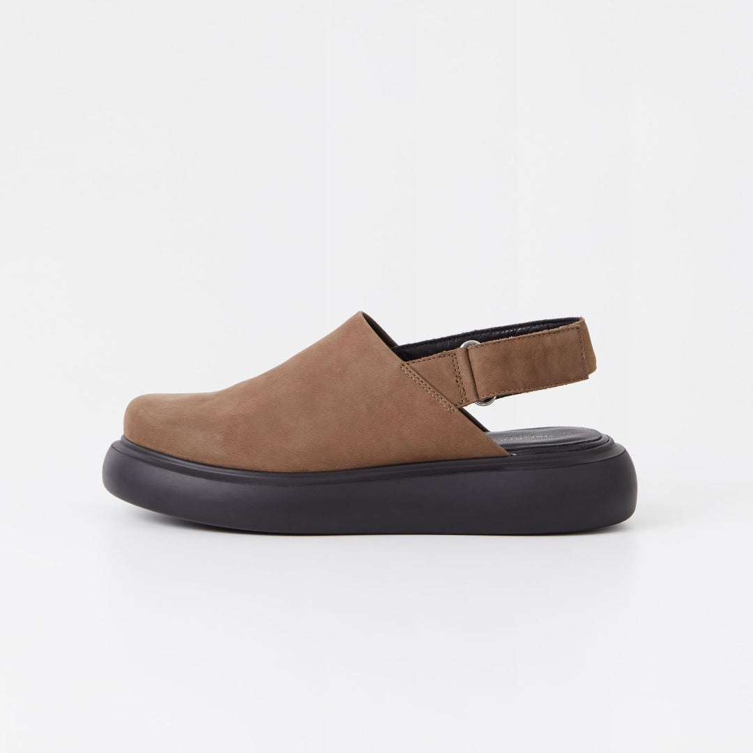 Blenda Sandals, Brown Nubuck