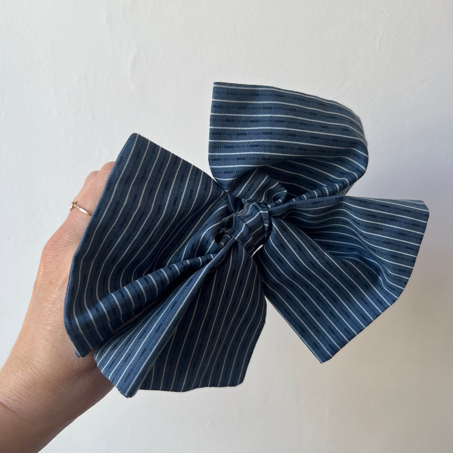 Bow Scrunchies