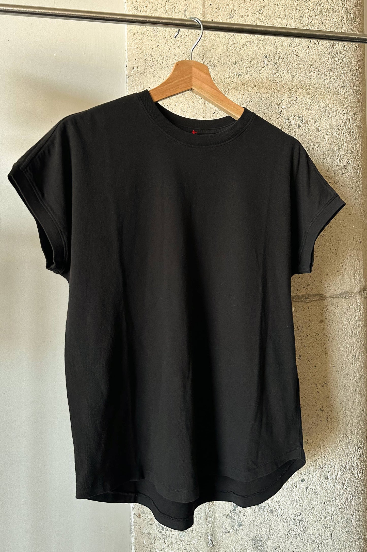 Le Bon Shoppe, Ease Tee, Black