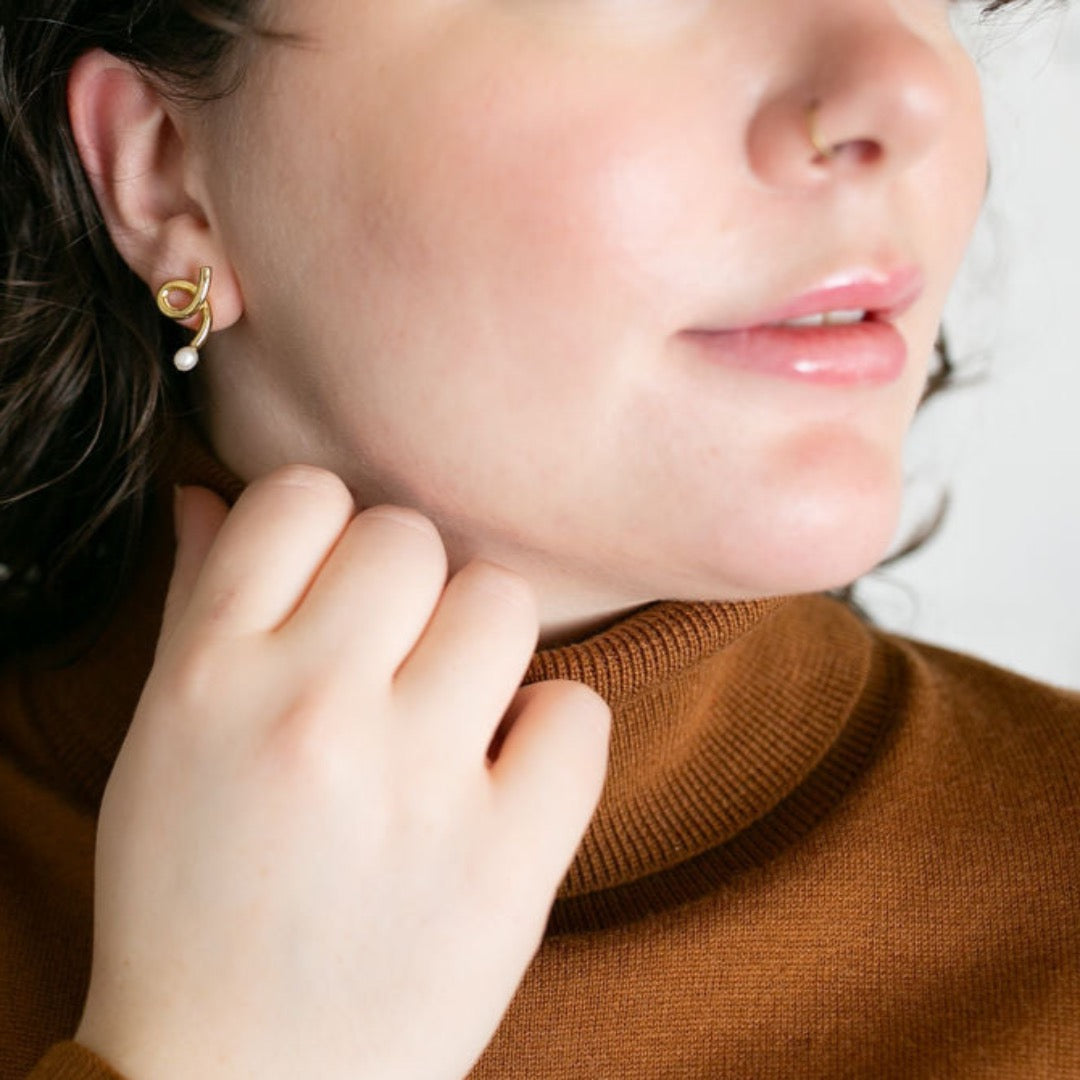 Romi Earrings in Gold